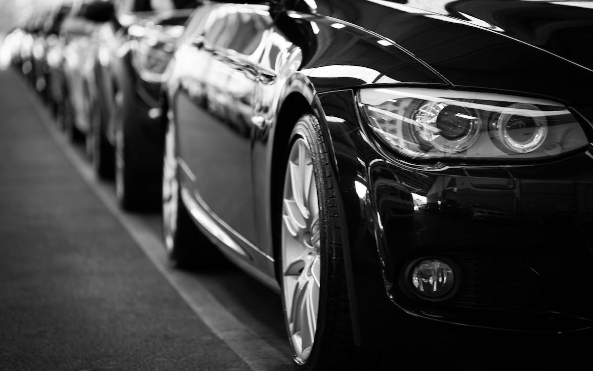 Alquiler de coches con conductor en Santiago de Compostela