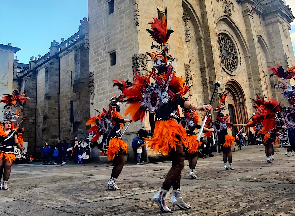 Desfile de disfraces en Mondoñedo