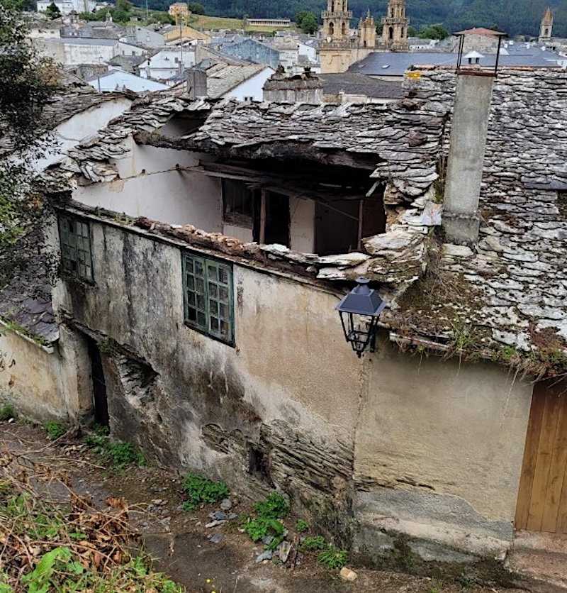 Rehabilitación de inmuebles en la rúa Álvaro Cunqueiro