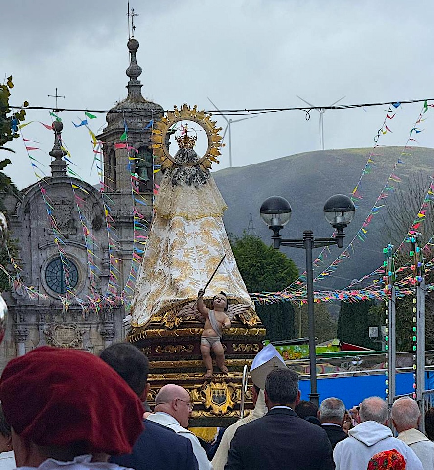 Procesión de Os Remedios