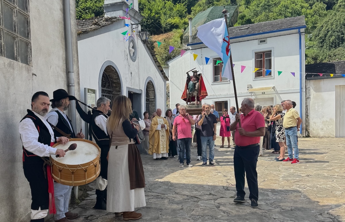Día de Santiago en el barrio de Os Muíños