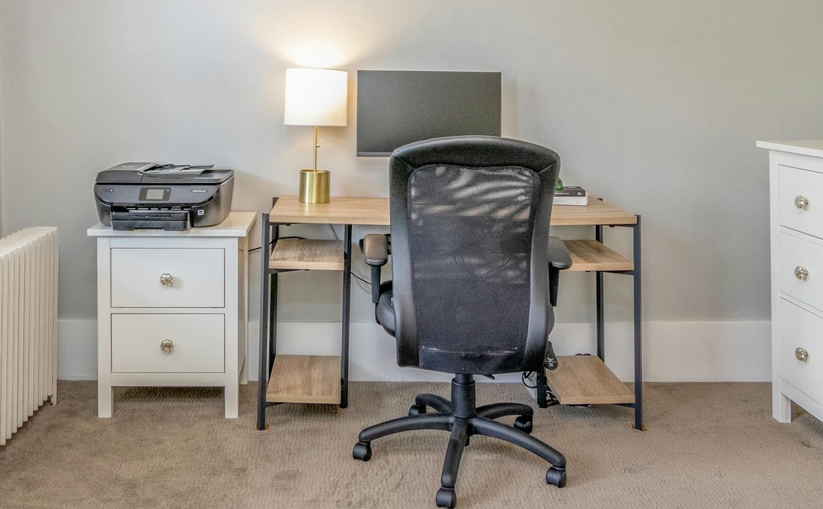 La silla de escritorio funcional es indispensable en cualquier oficina