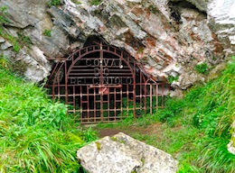 Entrada cova